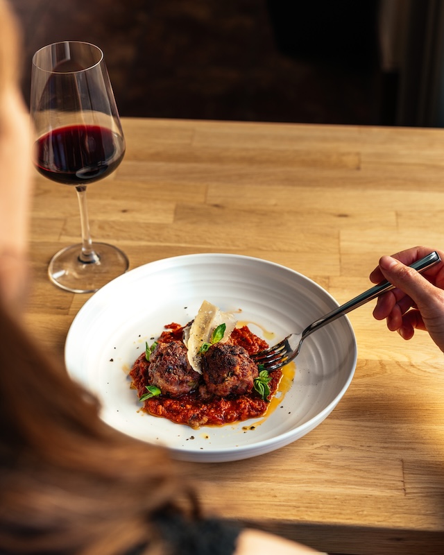 Wine&Meatballs_PC_EmmaKMorris-02224.jpg